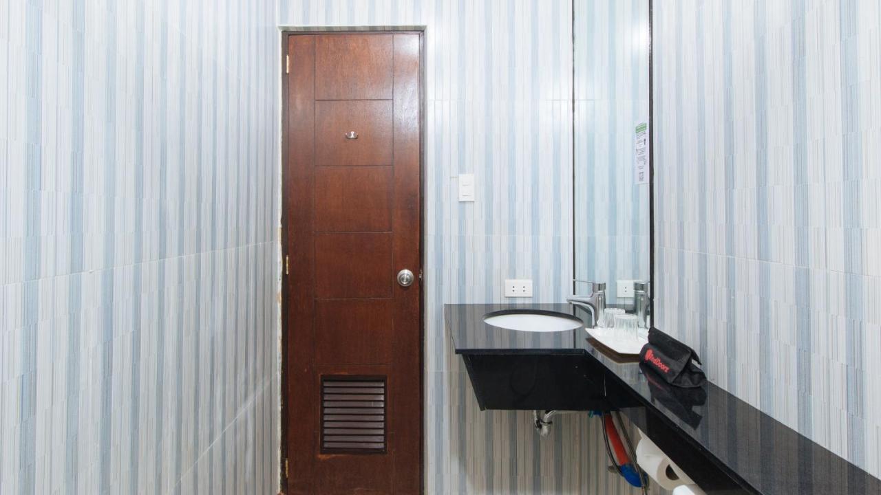 Reddoorz Plus @ Melsol Metro فيغان المظهر الخارجي الصورة
