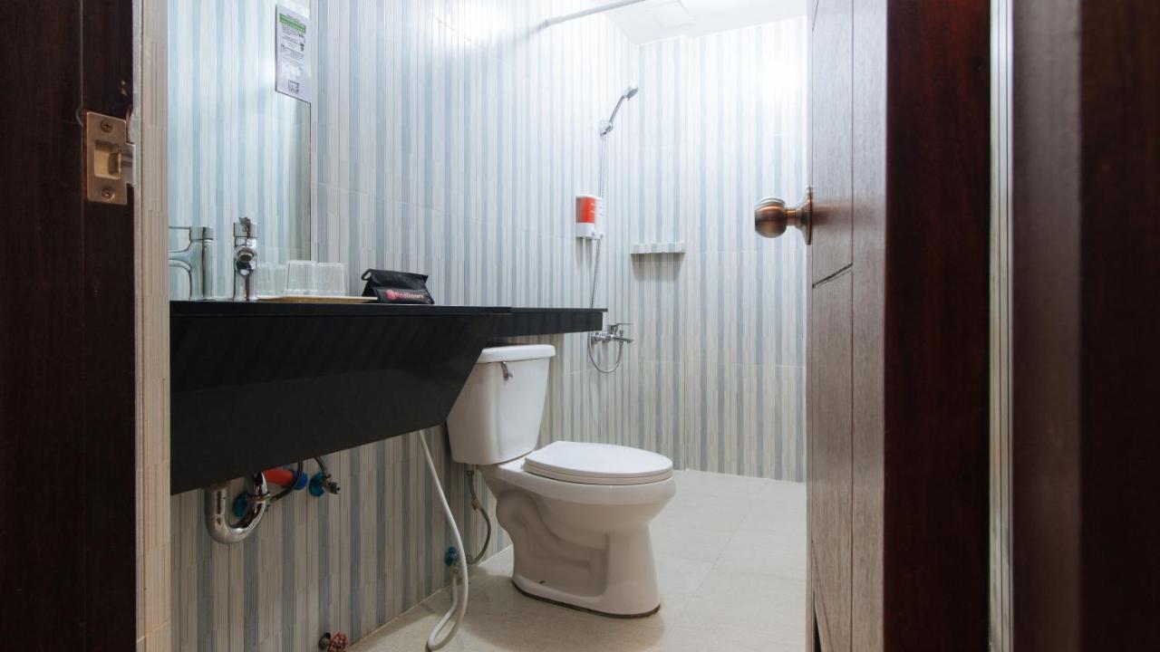 Reddoorz Plus @ Melsol Metro فيغان المظهر الخارجي الصورة